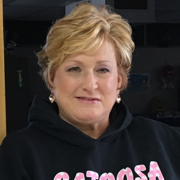 Meet your Posher, Tammy - Picture 1 of 1